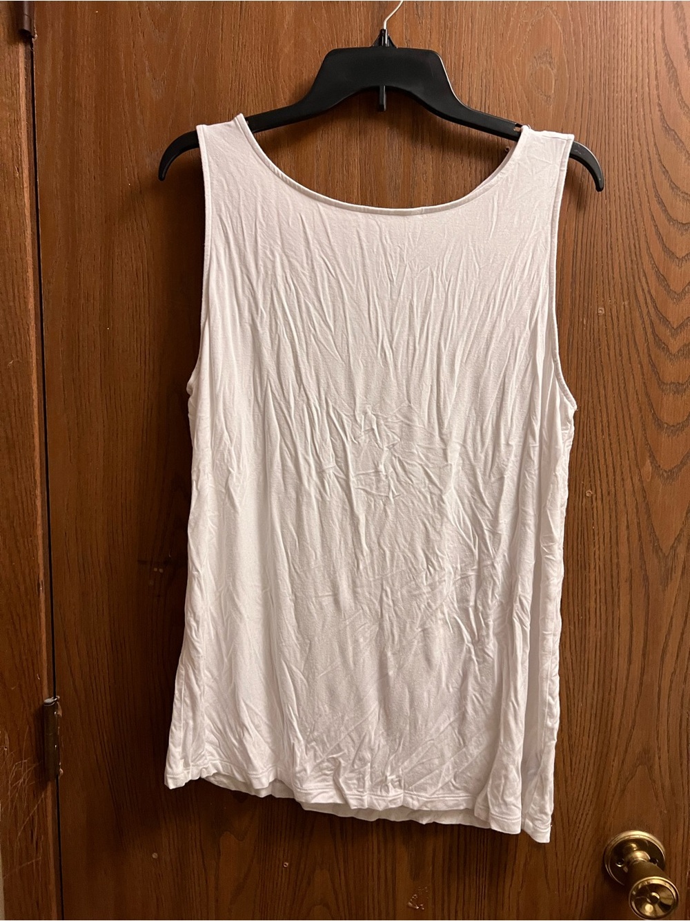 torrid White Scoop Neck Tank Top